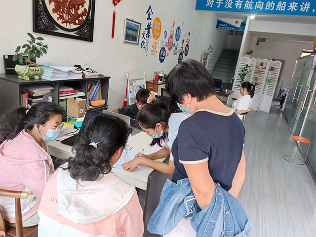 學校(xiào)展示